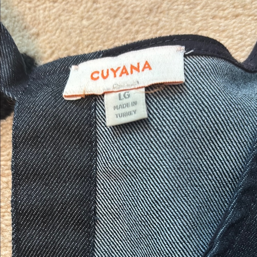 Cuyana dark denim Women's Top size large - Picture 2 of 4